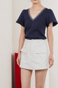 Brittany Embroidery Floral Top In Navy
