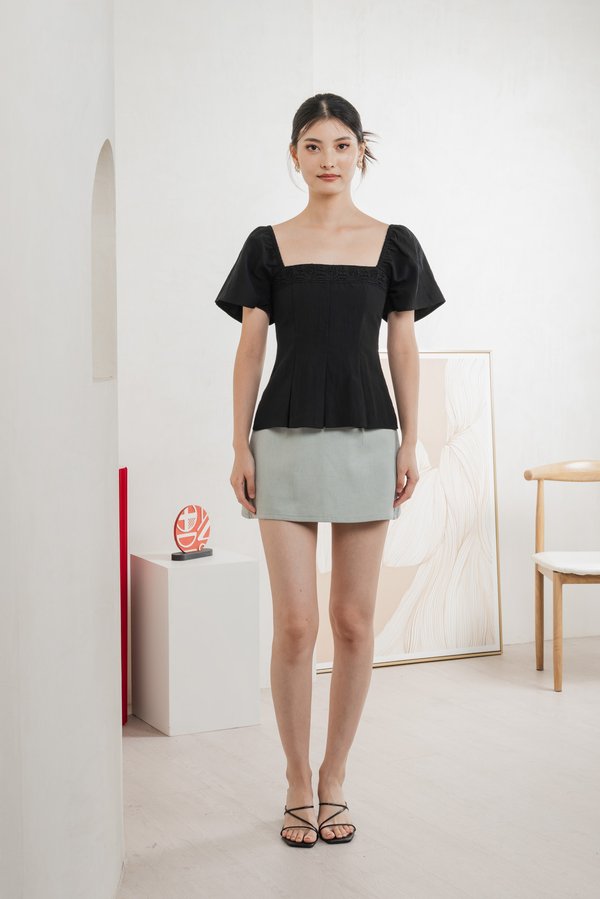 Jacqueline Crochet Top In Black