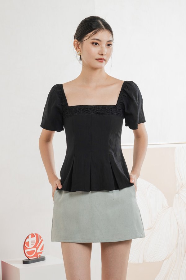 Jacqueline Crochet Top In Black