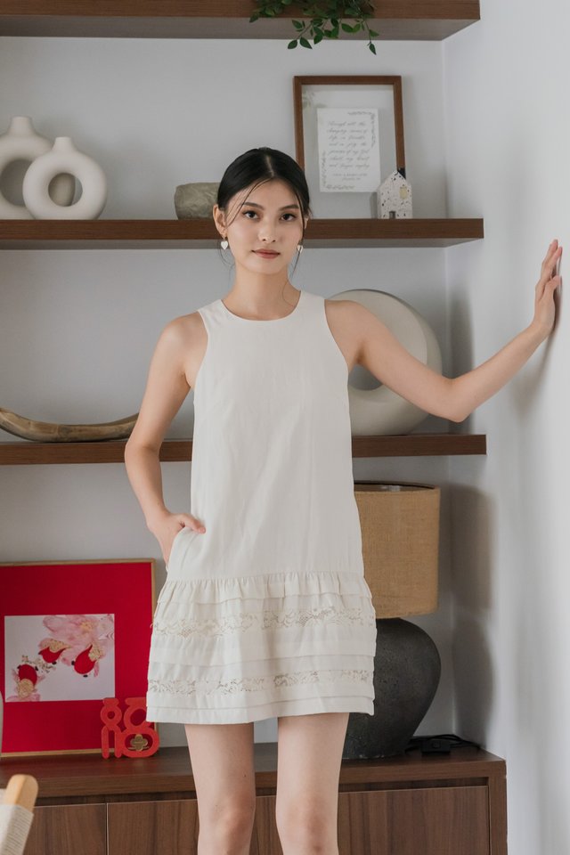 Dusk Dropwaist Lace Dress In Oat