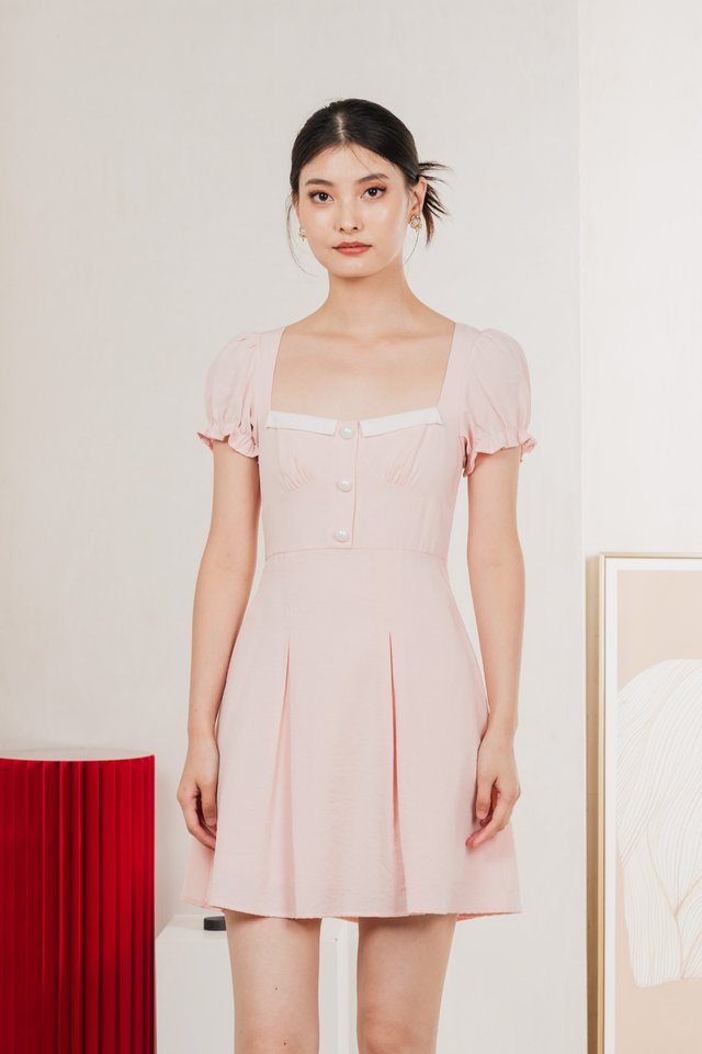 Ari Button Pleated Dress In Pink