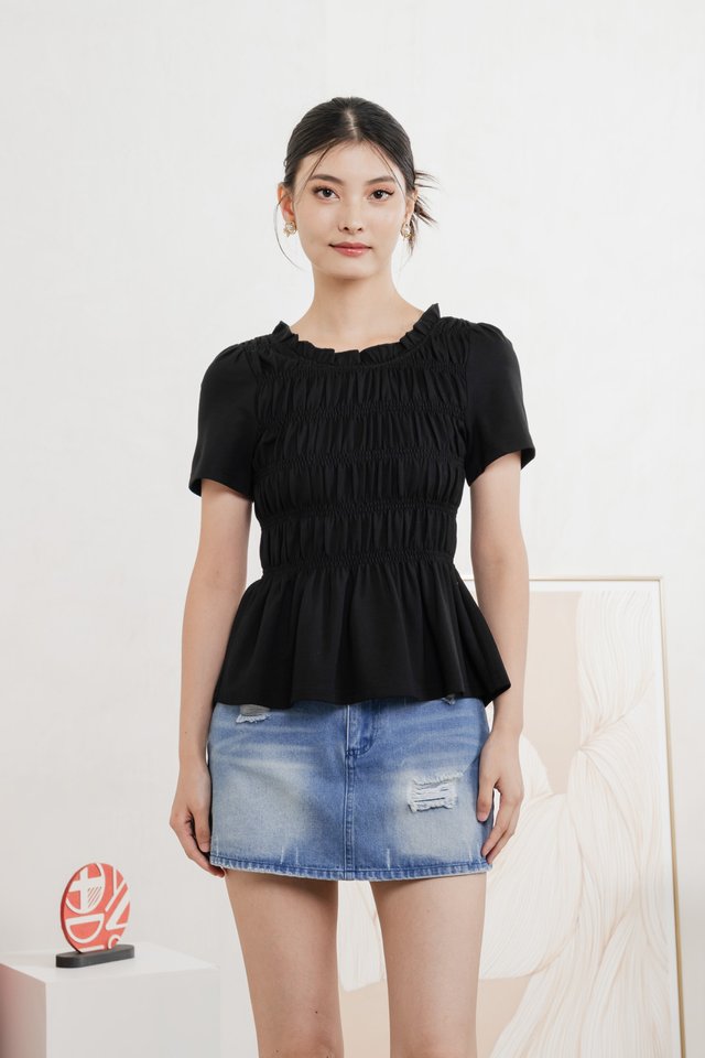 Alya Cotton Smocked Top In Black