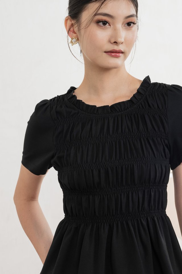 Alya Cotton Smocked Top In Black