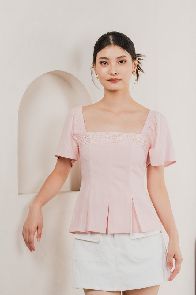 Jacqueline Crochet Top In Soft Pink
