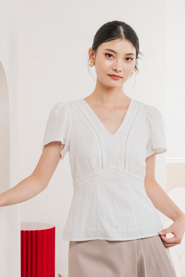 Remi Crochet Flare Sleeve Top In White