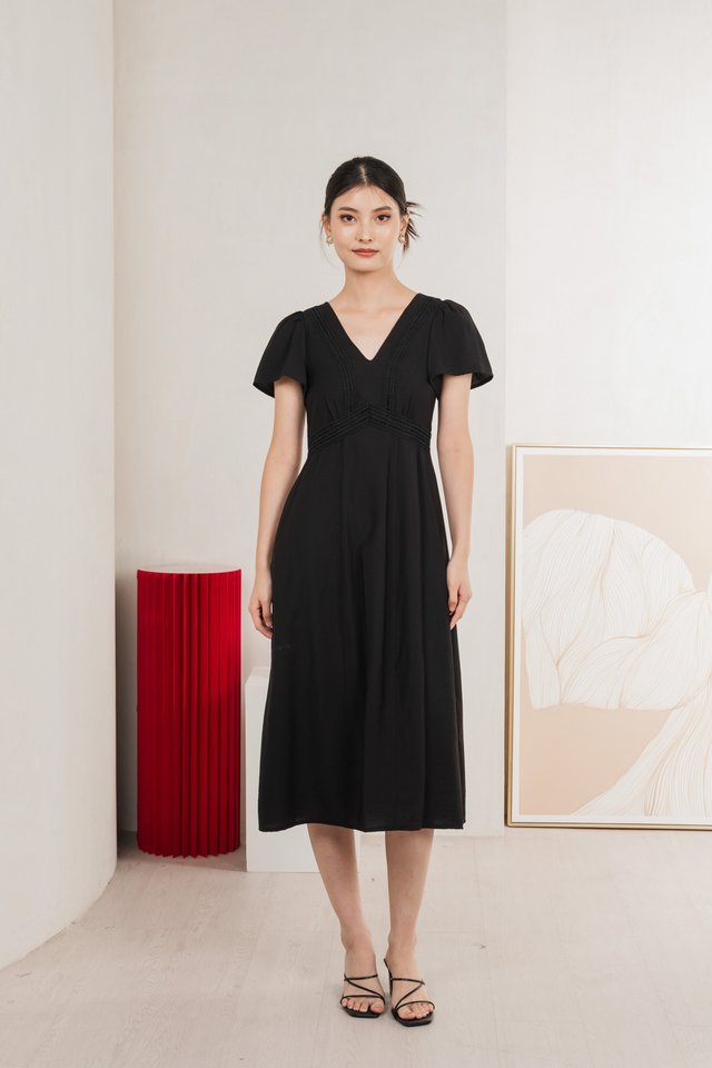 Remi Crochet Flare Sleeve Midi Dress In Black