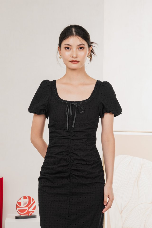 Rose Ruched Ribbonette Midi Dress In Black