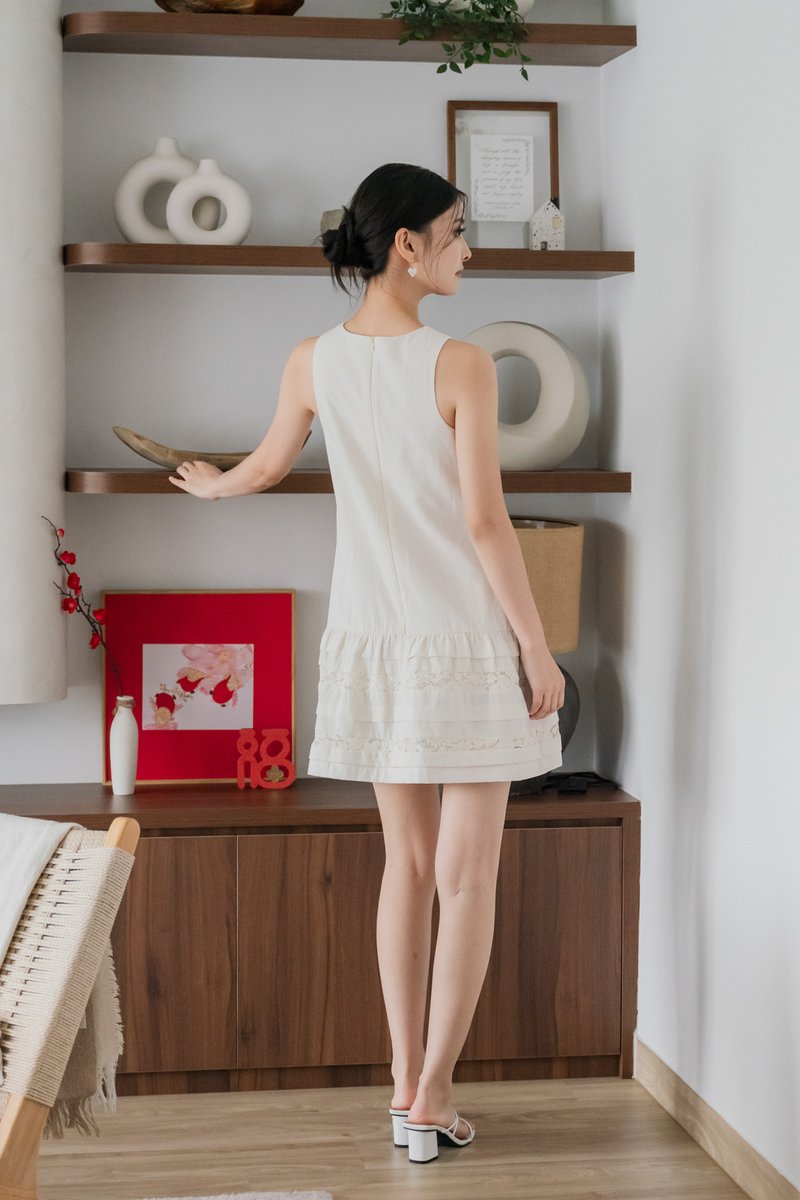 Dusk Dropwaist Lace Dress In Oat