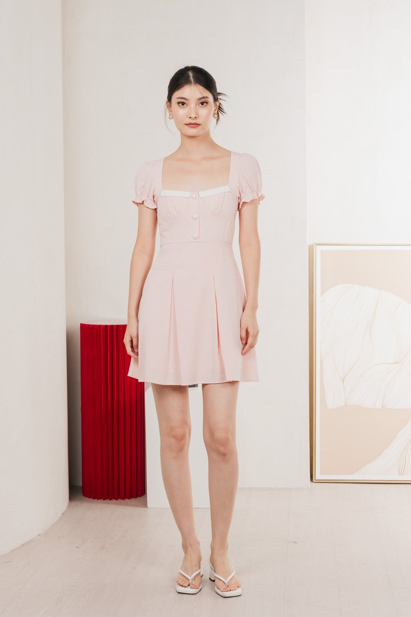 Ari Button Pleated Dress In Pink