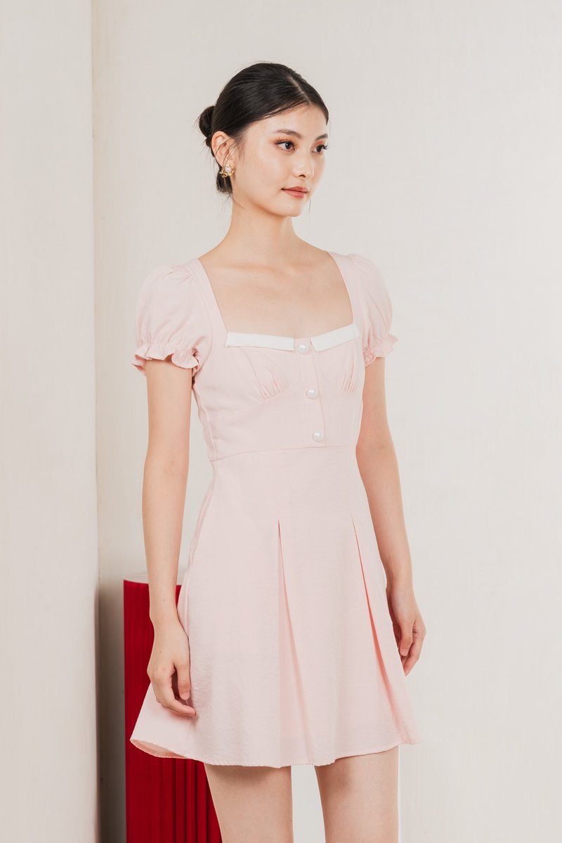 Ari Button Pleated Dress In Pink