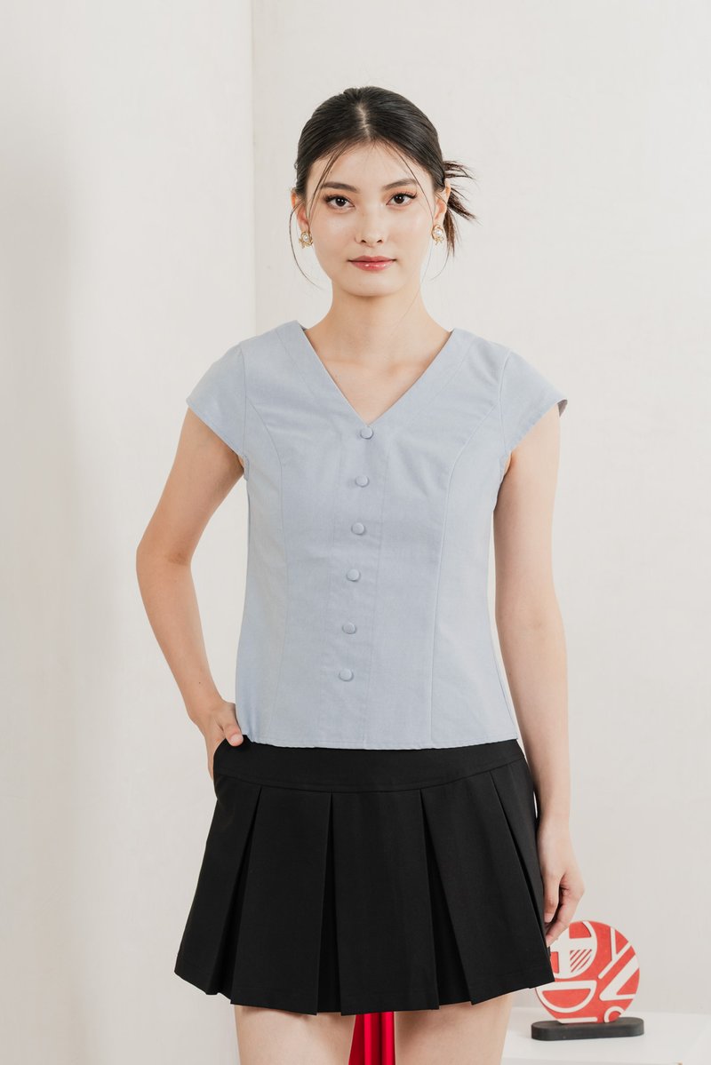 Bluebell Cap Sleeves Button Top In Light Wash