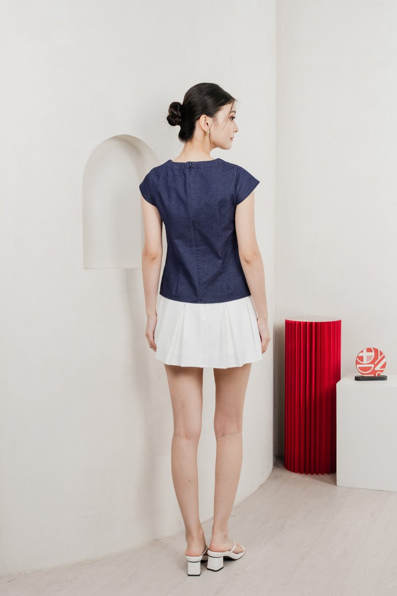 Bluebell Cap Sleeves Button Top In Dark Wash