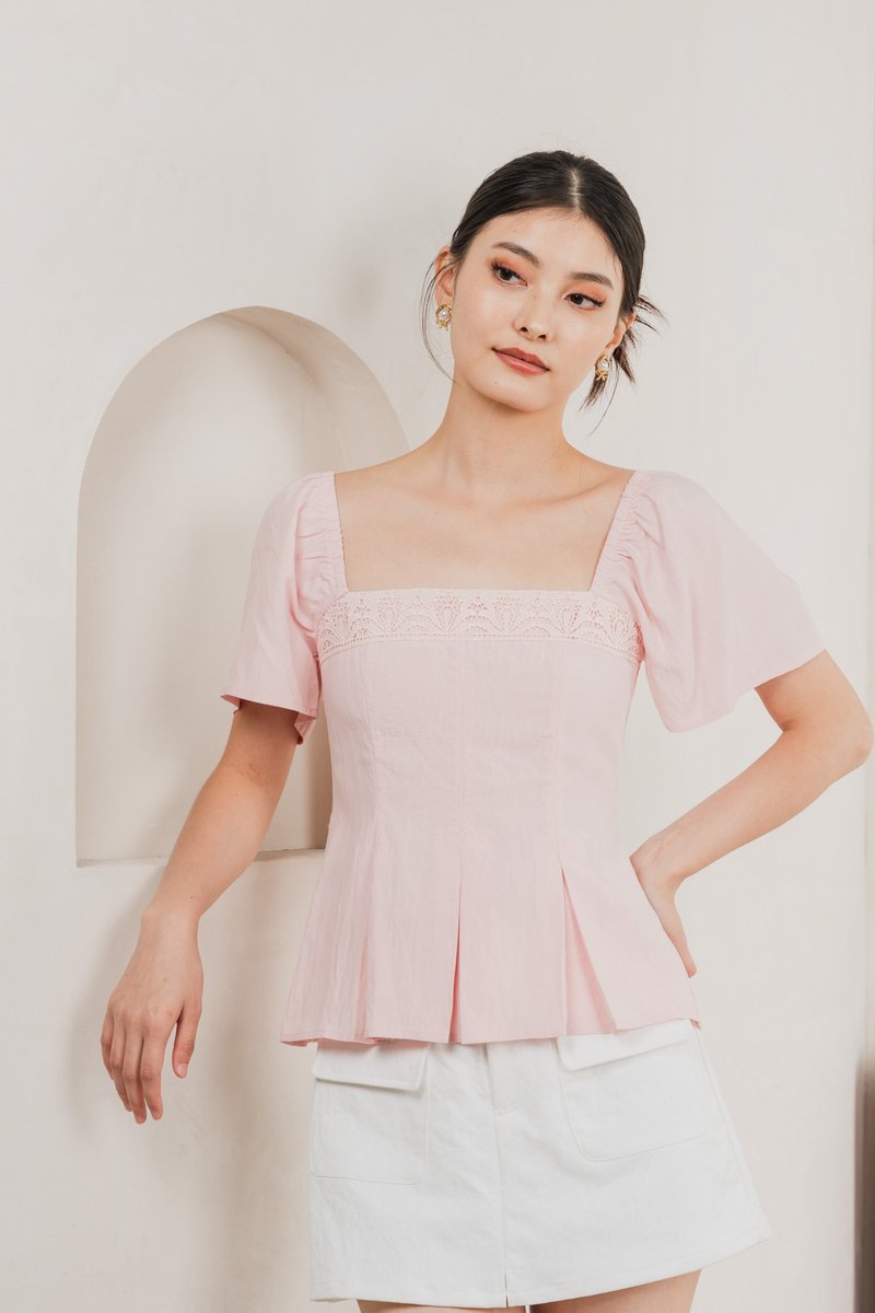 Jacqueline Crochet Top In Soft Pink