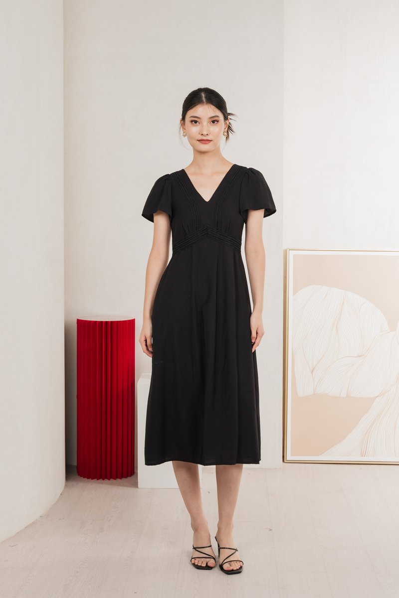 Remi Crochet Flare Sleeve Midi Dress In Black