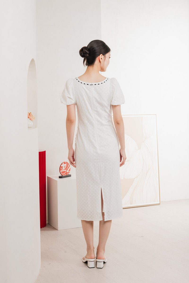 Rose Ruched Ribbonette Midi Dress In White