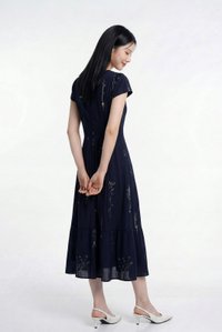 Bennet Floral Button Midi Dress In Navy