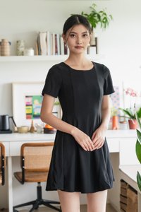 Hebe Panelled Work Dress In Black