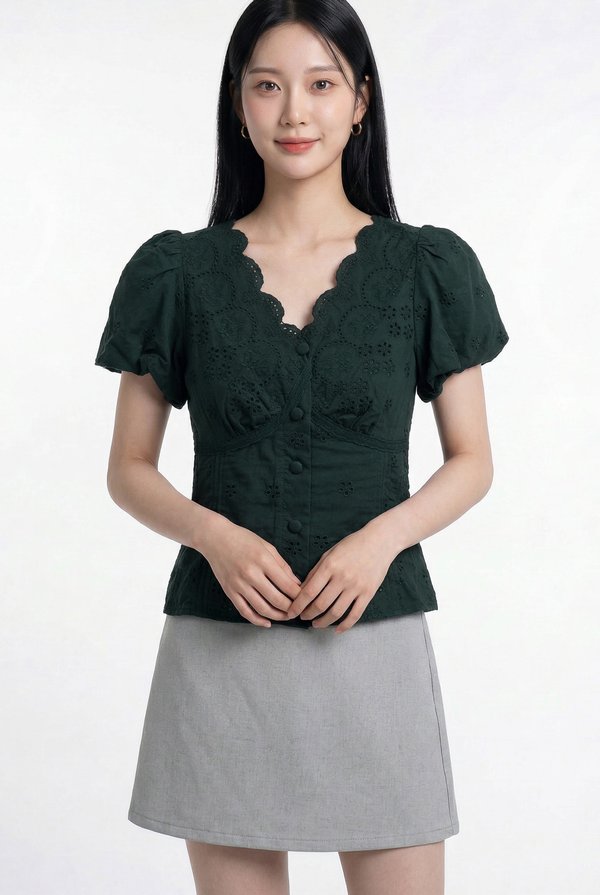 Eiliana Eyelet Pleated Top In Emerald