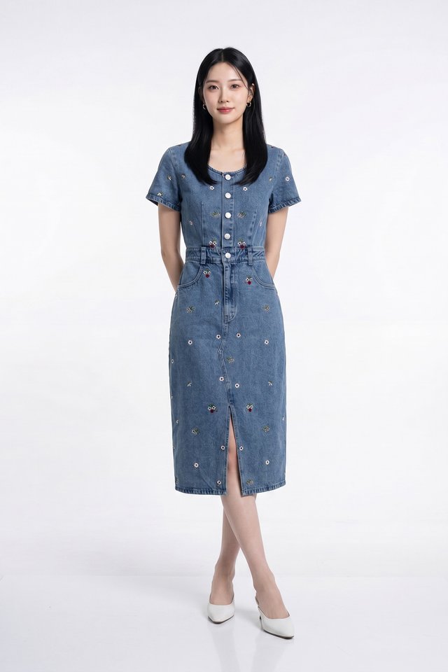 Kimmy Denim Button Embroidery Midi Dress In Dark Wash
