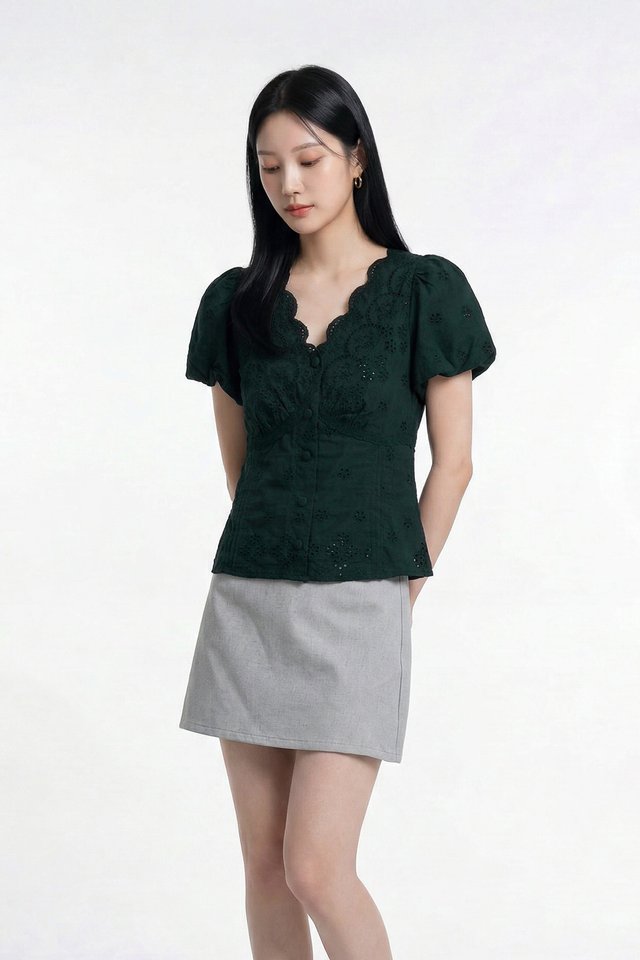 Eiliana Eyelet Pleated Top In Emerald