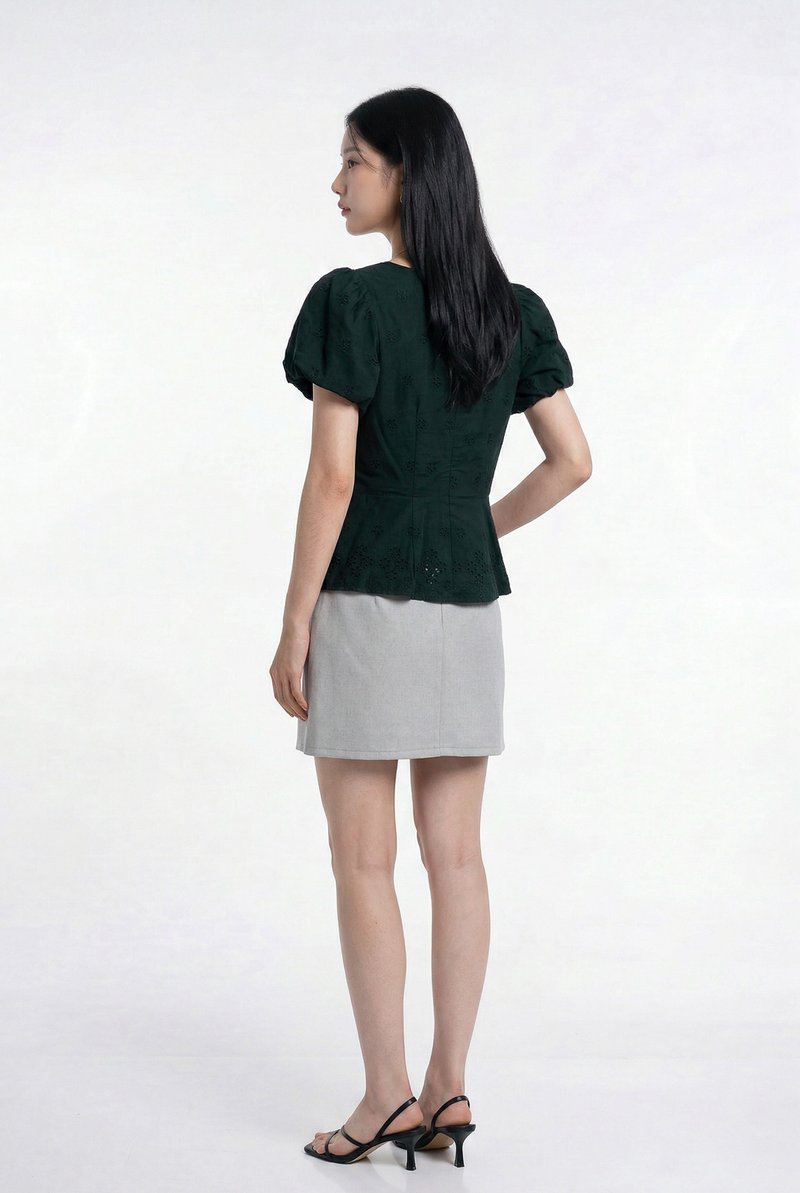 Eiliana Eyelet Pleated Top In Emerald