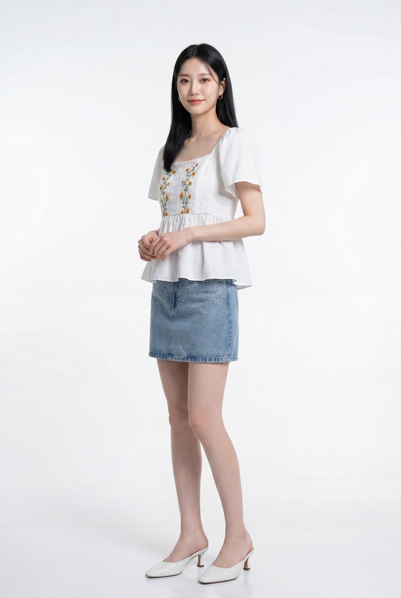 Adeline Embroidered Floral Top in White