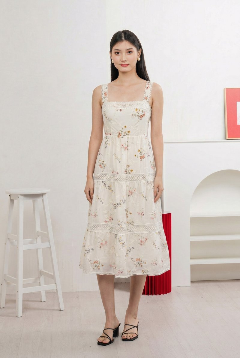 Petals Sleeveless Crochet Midi Dress In Cream(L)