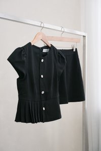 Isla Premium Skort In Black
