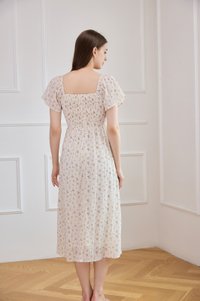 Yve Textured Fleur Midi Dress In White