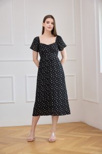 Yve Textured Fleur Midi Dress In Black