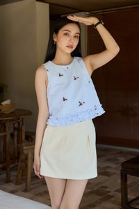 Ava Pleated Skort In Cream