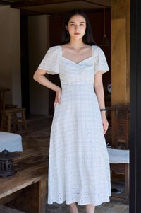 Holly Eyelet Sweetheart Midi Dress