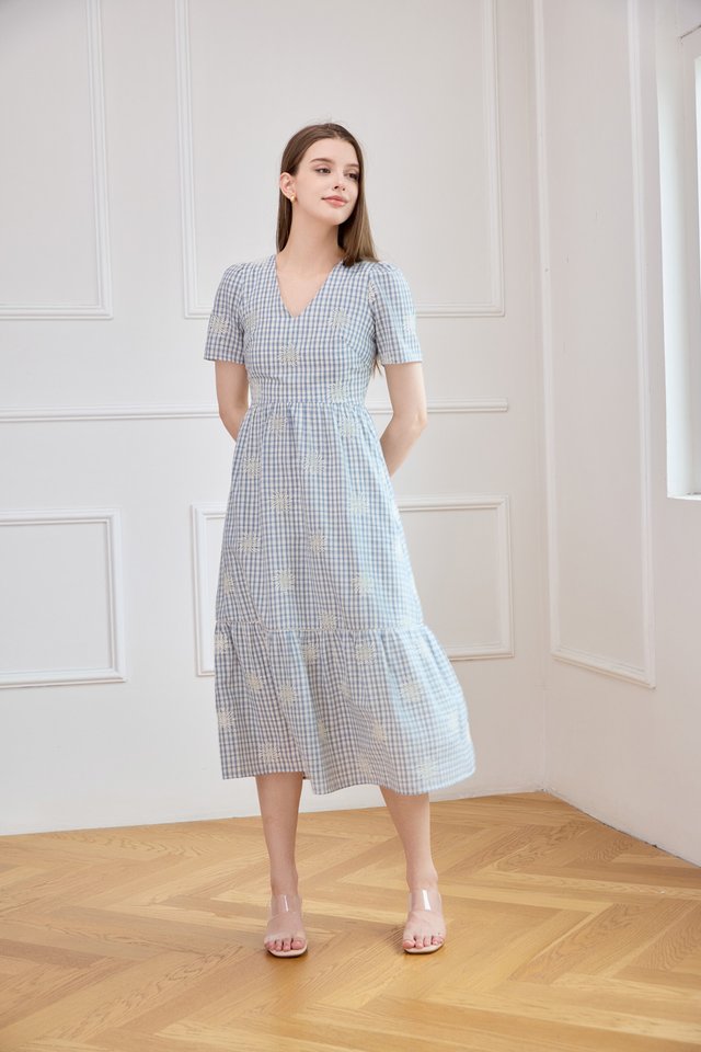 Zahra Textured Gingham Embroidery Midi Dress