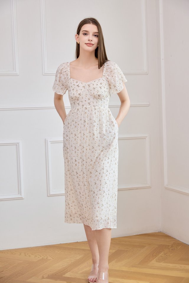 Yve Textured Fleur Midi Dress In White