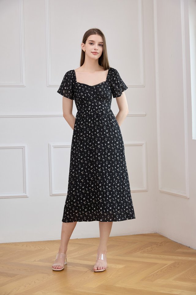 Yve Textured Fleur Midi Dress In Black