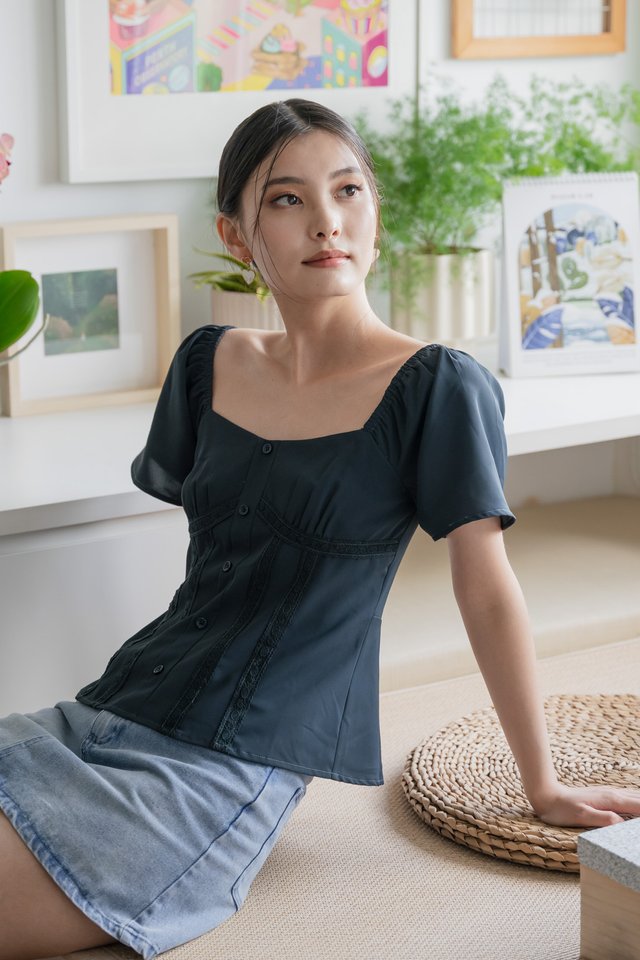 Pixie Crochet Button Top In Emerald