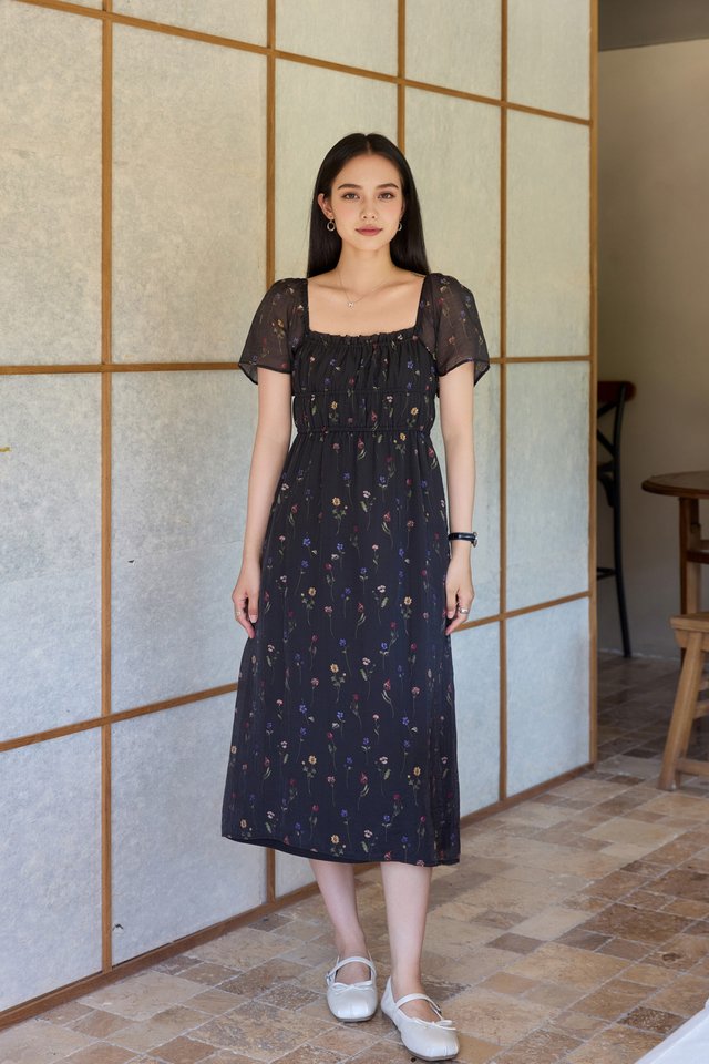 Kiraz Elastic Waist Floral Midi Dress In Black