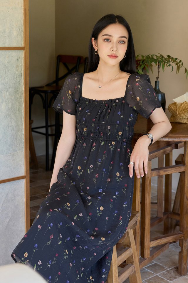 Kiraz Elastic Waist Floral Midi Dress In Black
