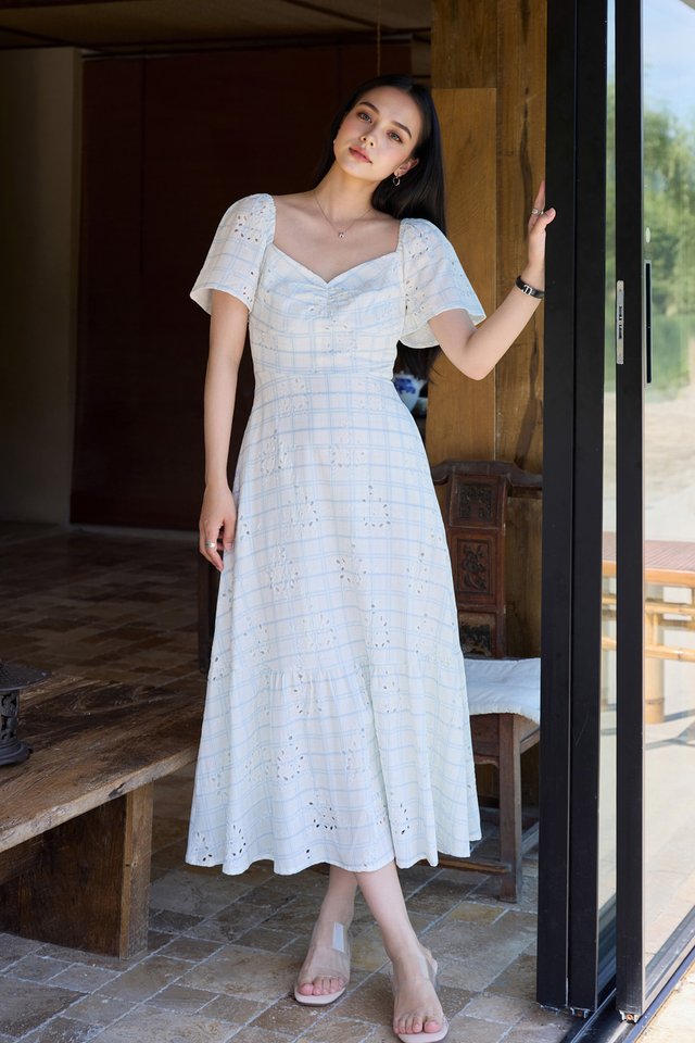 Holly Eyelet Sweetheart Midi Dress