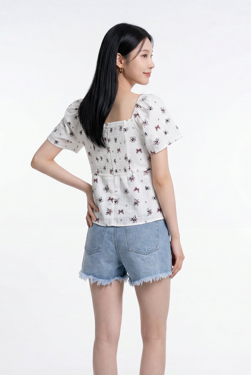 Thea Floral Babydoll Top In White
