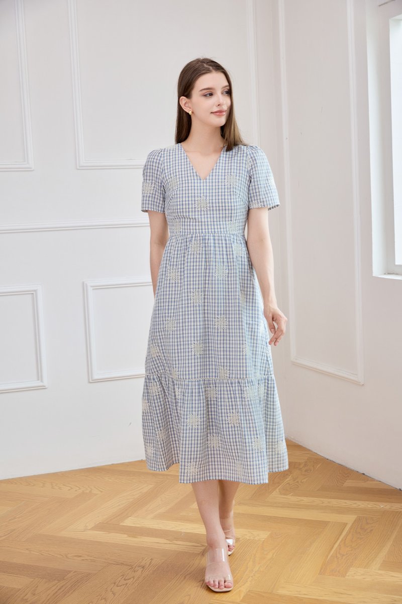 Zahra Textured Gingham Embroidery Midi Dress