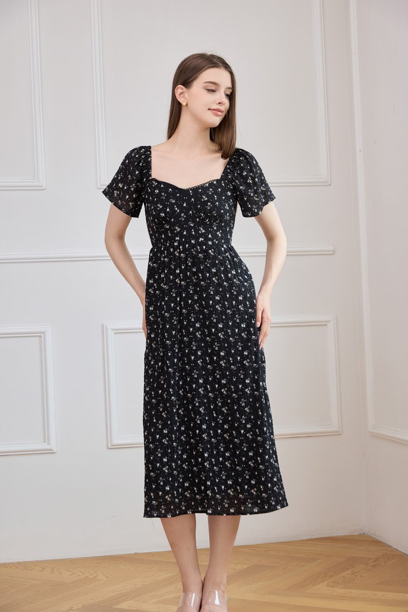 Yve Textured Fleur Midi Dress In Black