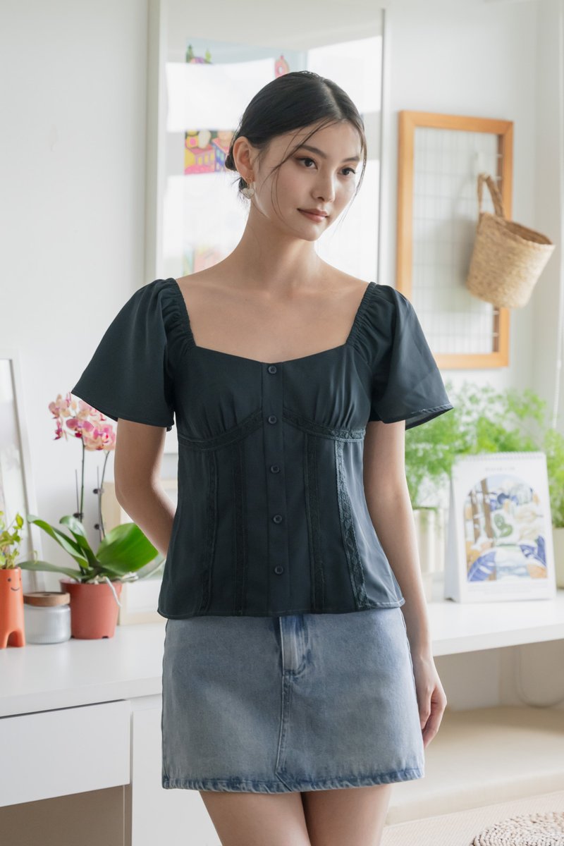 Pixie Crochet Button Top In Emerald