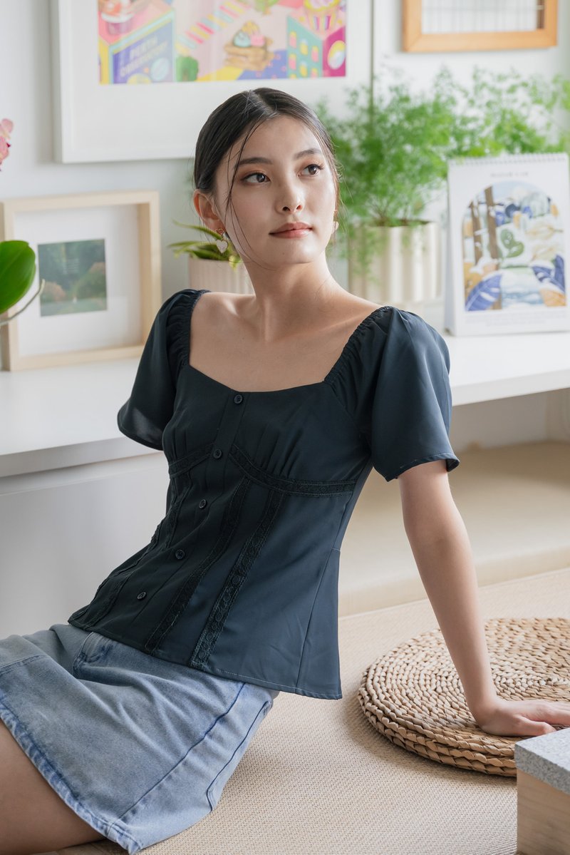 Pixie Crochet Button Top In Emerald