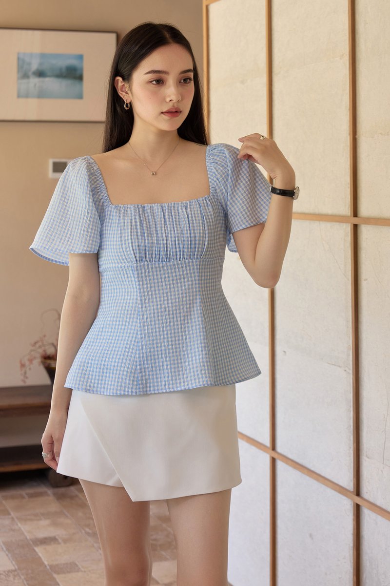 Dee Gingham Ruched Top in Blue