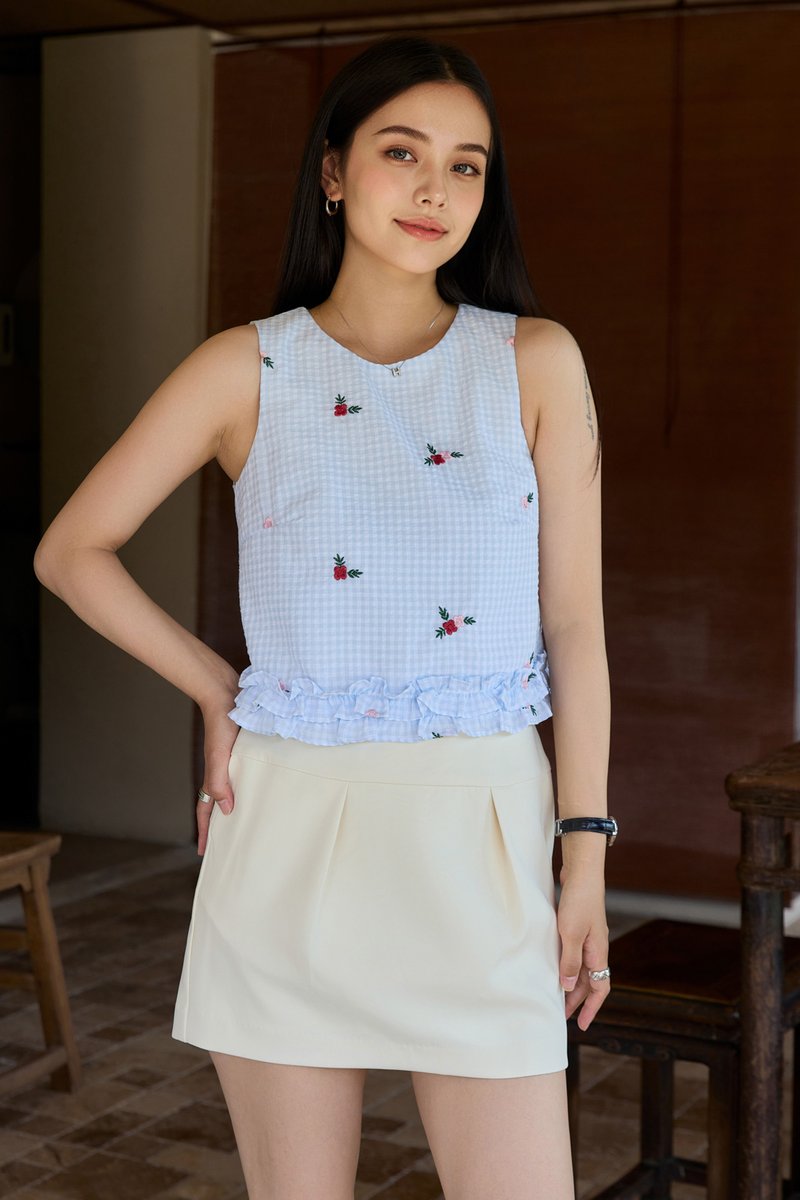 Ava Pleated Skort In Cream