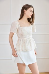 Celestia Embroidered Floral Top In Cream