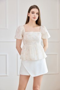 Celestia Embroidered Floral Top In Cream