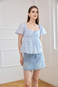 Giulia Eyelet Babydoll Top In Powder Blue