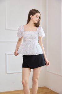 Celestia Embroidered Floral Top In Soft Lilac